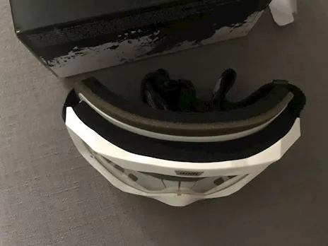 Unik mascherina cross sci nuova, colore bianco - Foto 2