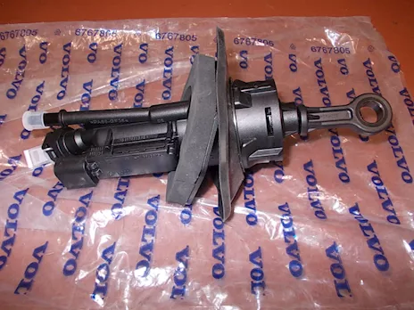 Pompa frizione Land Rover-Volvo-Ford