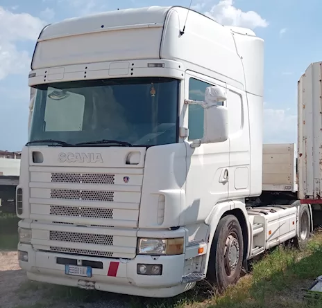 Trattore stradale Scania R 124 420