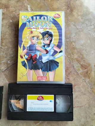 Due videocassette Sailor Moon - Foto 5