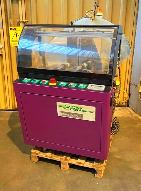 Troncatrice fom spring 45 theta a CNC