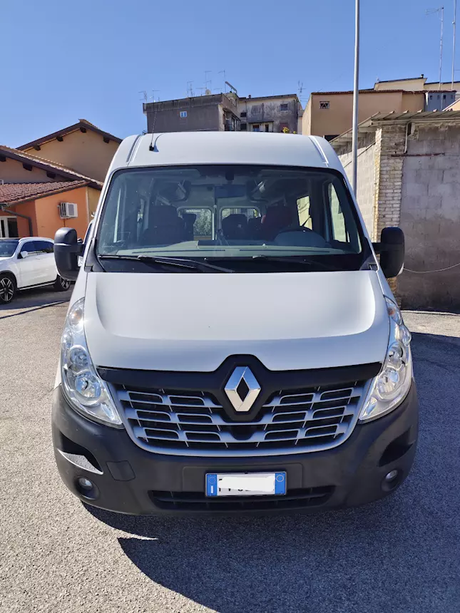 Foto 2Renault Master 17 posti, ottime condizioni