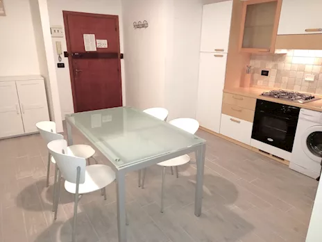Lido di Savio-Ristrutturato, 4 posti, con clima.