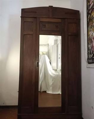 Armadio inizi '900 deco rosa Mackintosh