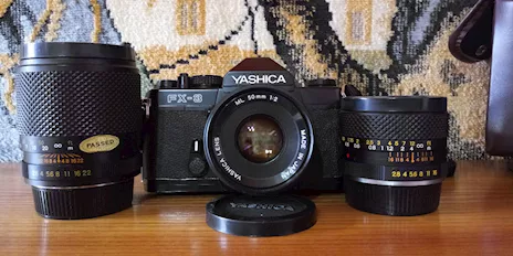 Yashica FX3 + ottiche