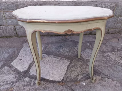 Tavolino in legno massello stile barocco veneziano