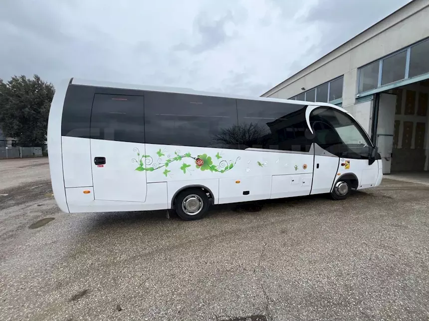 Foto 3Iveco Mago 2, 2016, 31 posti, Euro 6 Km 430456, cambio: manuale