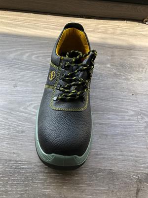 Scarpe antinfortunistiche, marca ISSA - Anteprima 3