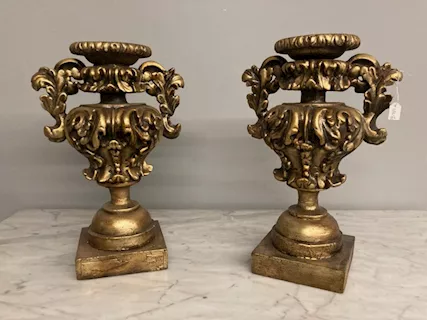 Antichi vasi XIX sec Porta palme dorate . Mis h 43 in legno