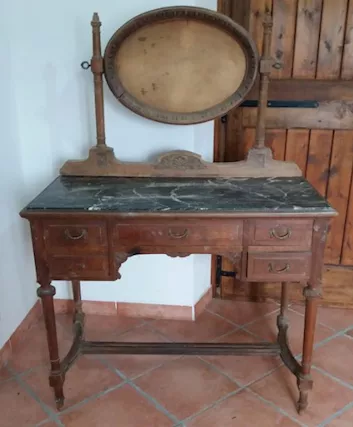 Tavolino da toilette anno 800