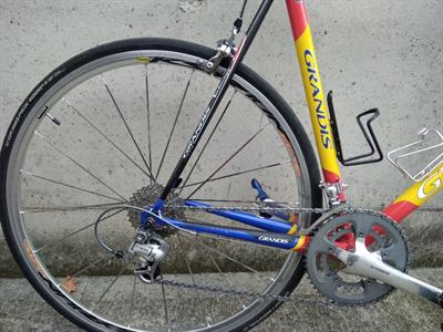 Bici da Tipologia corsa Grandis, unico proprietario - Anteprima 6