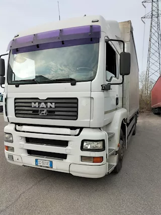 Man TGA b230, 3 assi
