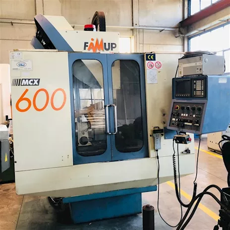 Centro di lavoro usato CNC Famup MCX 600