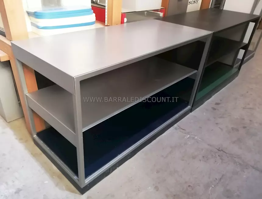 Banco in ferro 3015, in buone condizioni