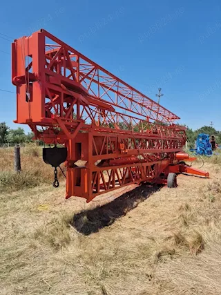 Gru automontante 22metri