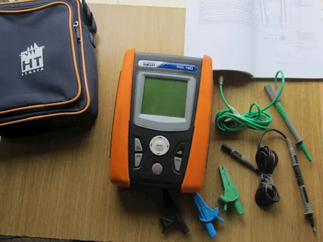 Misuratore HT Instruments PV-ISO 410 test isolamento 100 MΩ