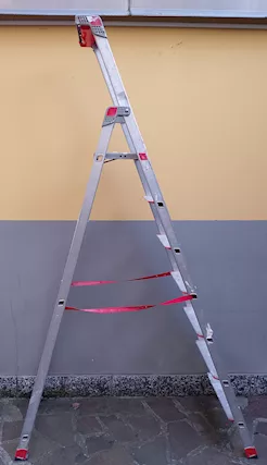 Scala 7 gradini Maros con portaoggetti