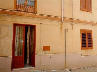 Casa indipendente su 2 livelli