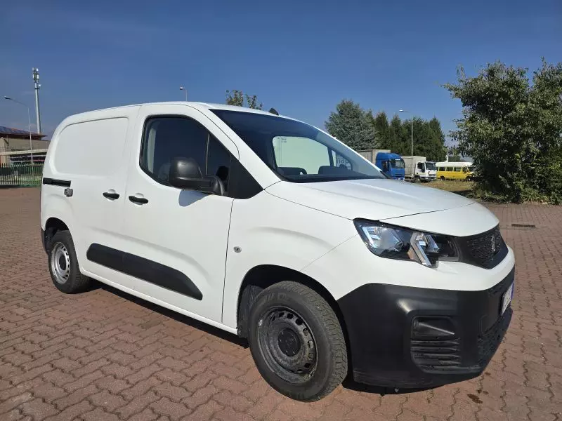 Peugeot Partner 2022 105 CV 1.5 Euro 6D 72.000 Km, peso 2020 kg