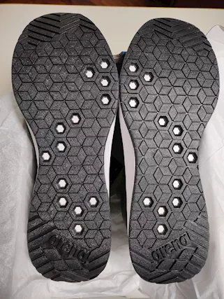 Scarpe sportive Arena n. 45 - nuove mai indossate - Foto 3