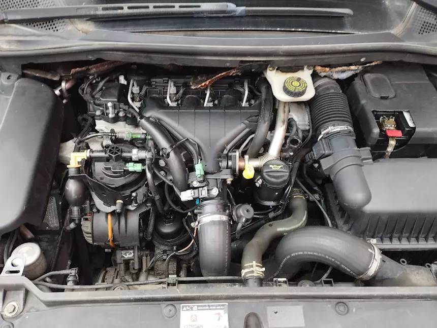 Motore Citroen C4 2 0 HDI RHR Delphi KM153000 Pavia motore-citroen-c4-2-0-hdi-rhr-delphi-km153000-pavia