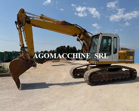 Liebherr R900