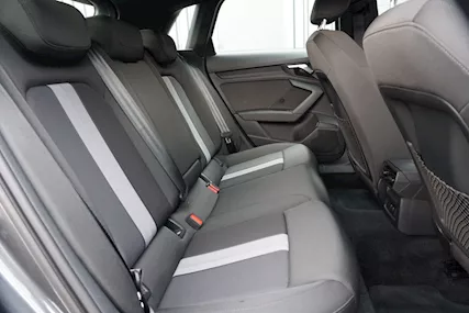 2020 Audi A3 SB 35 TDI S line Virtual LED ACC SHZ Keyless Km 45940 - Foto 4