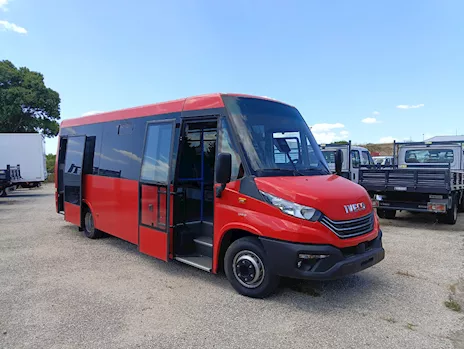 Minibus Urbano Daily Carind 44 posti