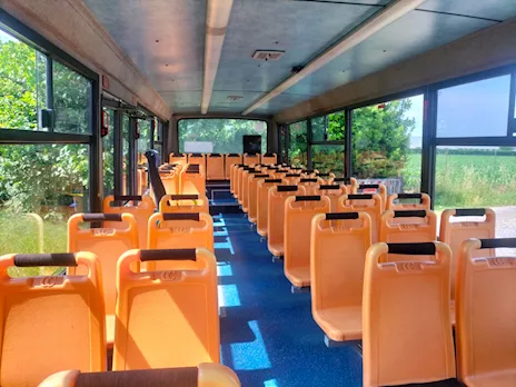 Scuolabus posti 52 + 2 Marca Iveco Anno 2005 Km 190000 - Foto 3