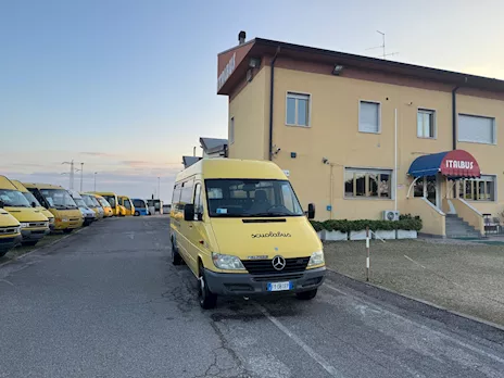 Mercedes-Benz 413 CDI