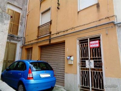 Stabile con 2 appartamenti garage - Foto 2