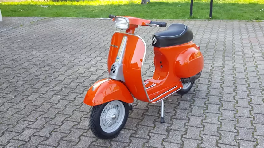 Vespa 50 special