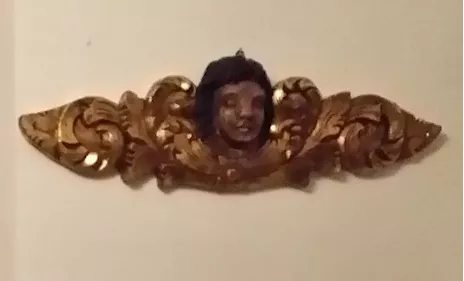Fregio in legno dorato