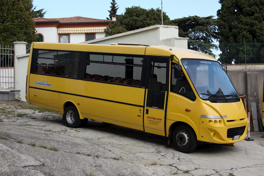 Iveco Daily 65C18 Cacciamali Thesi - scuolabus Km 0