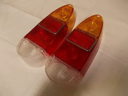Lenti fanali posteriori Alfa Romeo Giulietta-Maserati - Anteprima 2