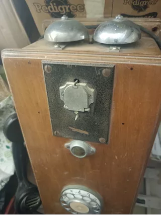 Telefono antico - Anteprima 2
