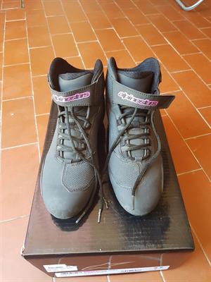 Stivaletti uomo e donna Alpinestar