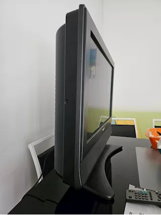 TV SHARP LCD 26'', tipo identificante, colore nero - Anteprima 4