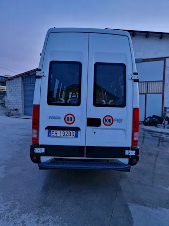 Scuolabus 30 posti Marca Iveco Anno 2005 Euro 3 - Anteprima 4