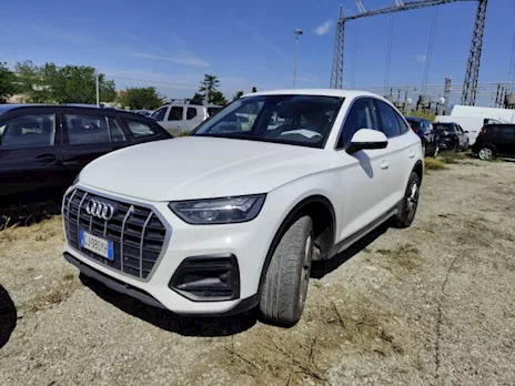 Audi Q5 2022 motore rotto
