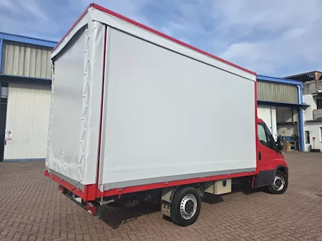 Iveco Daily 35S14 furgone telonato 4,25 m 2021 Euro 6D Centinato - Anteprima 4