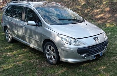 Peugeot 307 1.6 110CV Anno 2009 Station Wagon Diesel, in buone condizioni - Foto 3