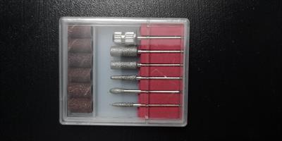 Fresa per unghie con accessori