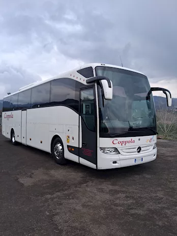 Mercedes Tourismo
