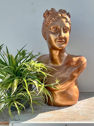 Venere in gesso patinato
