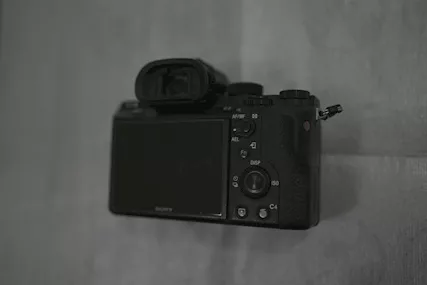 Sony Alpha 7S Mark II 12.2MP attacco E Full Frame, in ottime condizioni - Anteprima 3