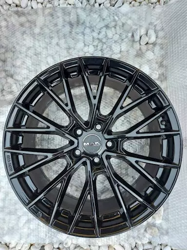 4 Cerchi MAK black gloss