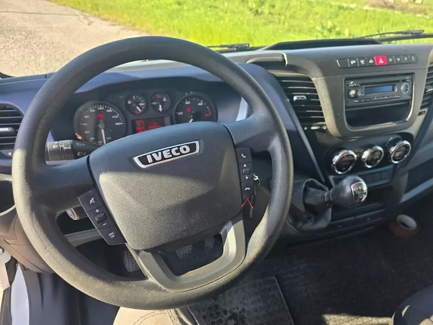 Foto 11IVECO DAILY Cassone Fisso Anno 2019 Km 300000, modello 35