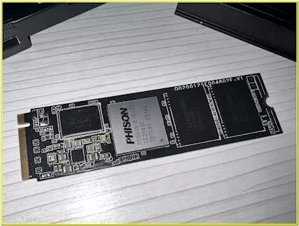 SSD Corsair Force MP600 PCIe Gen.4 M.2 NVMe 500gb, in ottime condizioni - Foto 4