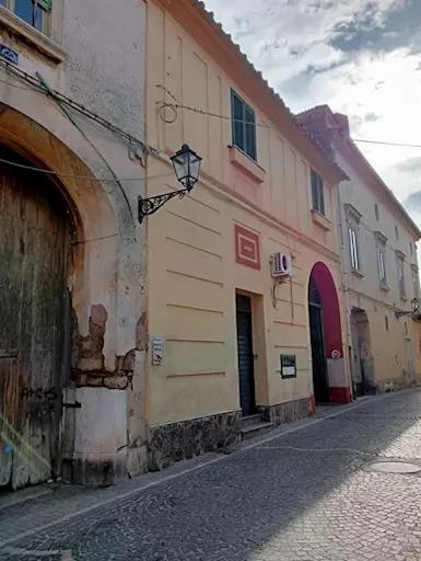 Palazzo d'epoca ristrutturato